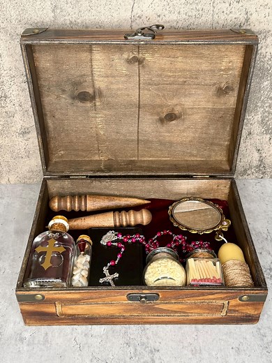 Vampire Slayer Hunting Kit - Etsy