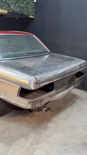 ✅ Restauração Mercedes 450 SL 1973 @tprimecar @mercedesbenzbrasil @mercedeswclassic @carro_antigos @ilovebrooklin @saopaulotopcars | TprimeCar - Serviços automotivos