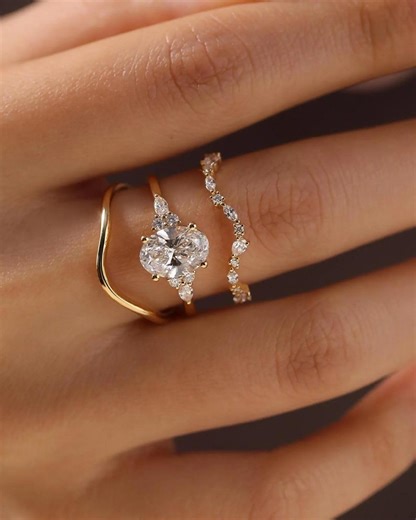 Oval Cut Moissanite Engagement Ring, 14K Gold Triple Band Stackable Wedding Ring - Etsy