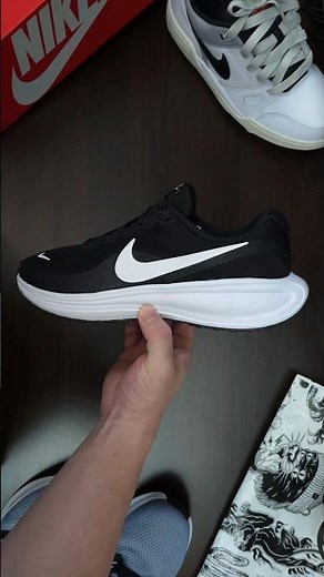 NIKE REVOLUTION 8 - PRETO #nike #revolution8 #running