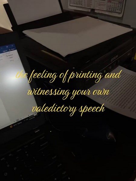 Valedictorian's Inspiring Graduation Speech