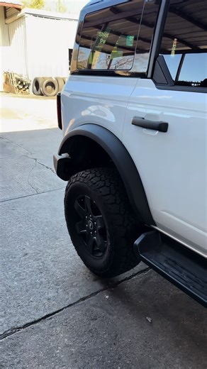 Fuel rims on 37’s #CapCut #fyp #viral #bronco #ford | Ford Bronco