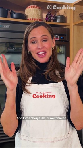 Jennifer Garner's camera roll is, no surprise, full of delicious food.