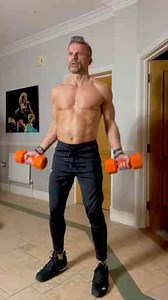 3 Bicep Curl Variations to Build Strong Arms in Midlife