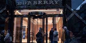 Burberry to Cut 1,700 Jobs on Persisting Luxury Demand Downturn