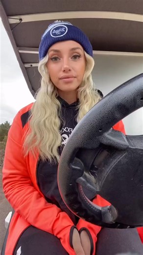 Let’s go (golf) clubbin 💃 #cartgirl #golf #golftiktok #golfers #golflife #golfswing-000-000 | Cart Girl