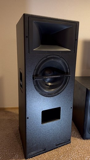 2.4K views · 14 reactions | A couple of the cool pro audio setups I heard yesterday. The Meyer Sound X-10T’s (tower versions on the X-10 which is on audiophile reviews top 25 ultimate audiophile speakers of all time) with dual Rythmik FV15 subs and the JBL “FrankK2Evereststeins” utilizing JBL’s flagship horn loaded beryllium UHF driver, fun stuff! #soundup #hifi #proaudio #audio #stereo #music #audiophiles #hometheater #meyersound #jbl #sound #speakers | Woodys Soundup | Facebook