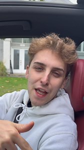 302K views · 8.6K reactions | ¿En tu país dan dulces en Halloween? #humor #halloween #casa #kimrixs | kimmigneaultxox | Facebook