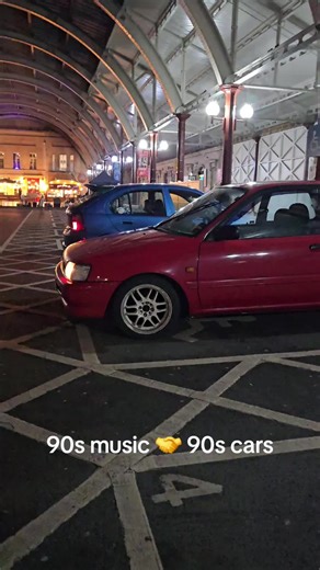 Exploring the 90s Toyota Starlet EP81 Hatchback