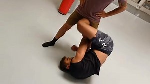 12 reactions | Imminari roll to the cloverleaf leg lace tie. - - - #champion #bjj #rvca #nogijiujitsu #mma #ufc #bjj #boxing #muaythai #kickboxing #jiujitsu #fitness #martialarts #wrestling #fight #grappling #karate #training #mixedmartialarts #judo #fighter #brazilianjiujitsu #gym #mmafighter #erikpaulson #motivation #selfdefense #workout #bellator #bjjlifestyle #taekwondo | CSW Fullerton | Facebook