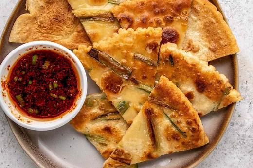 How to Make a Savory Korean Scallion Pancake Appetizer