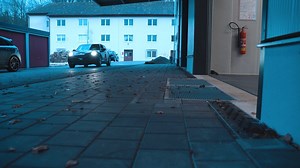 We test the new Mini John Cooper Works Clubman in stock and fit it with our GTS Black performance boost. “But this thing’s been on the market for several years now, what’s the big news?” You might ask? Well, BMW fitted this John Cooper Works version with the brand new 2-liter turbo engine, which you also get in the new BMW M 135i. It comes with 225 kW in stock compared to the previous engine, which only delivered 170 kW. So, this car is actually 55 kW more powerful than the same car from a few m