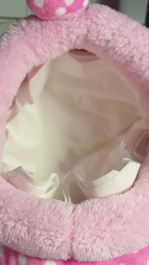 Full bellies, ready for snuggles in their comfy pig 💕💕 #PetsOfTikTok #birdtok #parrotsoftiktok #fypbirds #1min #ParrotletLove #BirdBabies #parrotlet #birdlover #birdmum #CuddleSquad #fyp #cutebird #birdsoftiktok #australia #birds #animalsoftiktok