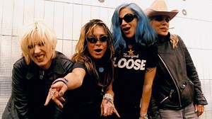 L7 to release first new album since 1999