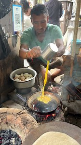 1.6M views · 13K reactions | The Most Loved $0.30 Egg Toast in India! Location Kolkata in India Price USD 0.34 / INR 30 / KRW 480 #toast #dessert #viral #reels | Travelicious | Facebook