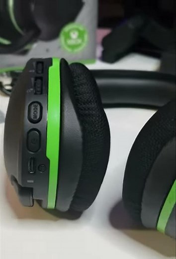 Best Budget Wireless Gaming Headset for Xbox Series X|S , PS5 & PC - Turtle Beach Stealth 600 Gen 2