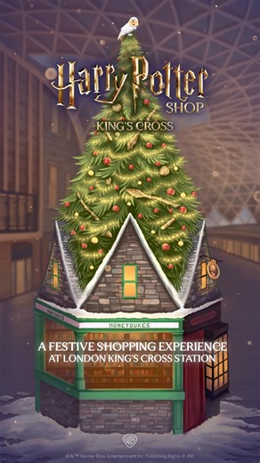 11K views | Bringing Hogsmeade magic to King’s Cross Station. Visit our Harry Potter Shop Christmas tree today  | The Harry Potter Shop | Facebook