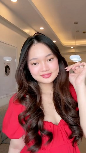 Busy girl pero deserve ko rin mag-break 😌🍫Tried the #KitKatBreakBooth and omg, ang sarap ng chill time with the KitKat Ice Cream Stick & Cone 🍦🍫Crunchy, creamy, and the break you didn’t know you needed. 💖✨ Have a Break, Have a KitKat Ice Cream ✨#KitKatSticksIceCream #KitKatIceCreamCones #KitKatIceCream #HaveABreakHaveAKitKatIceCream | Kia and Mommy Russel