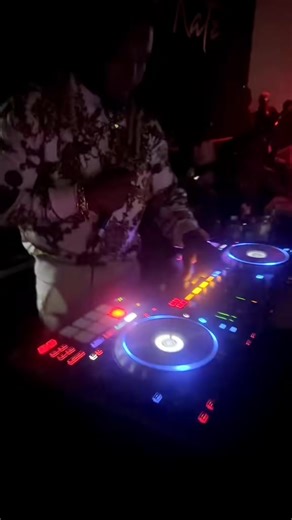 4-25-25 VAYB & DJ LOVA MIXX | LOVA MIXX SHOW