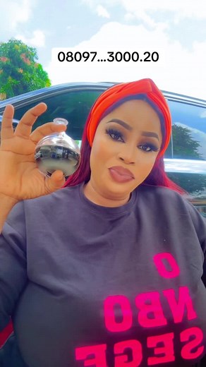 Effective Face Cream Demonstration for Radiant Skin