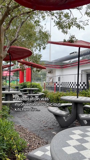 An incredible transformation! 🏁🍔 #thenandnow #savannah #georgia #checkers #abandoned #abandonedplaces #BeforeAndAfter | Jakexploring