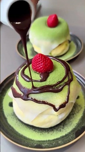 Fluffy, Cloud-like Matcha Daifuku Pancakes