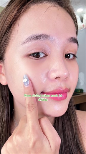 Kem chống nắng xanh lá d’Abla cho da nhạy cảm