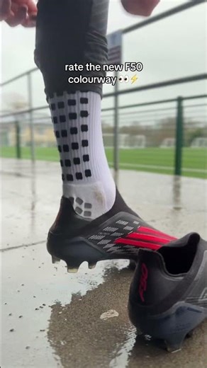 Look fast, feel faster ⚡️ Rate the new adidas F50 colourway /10 👀 #adidasboots #adidasf50