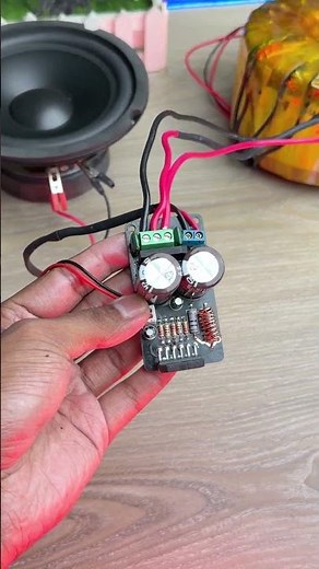 LM3886 Class AB 68W Audio Amplifier With Nextpcb