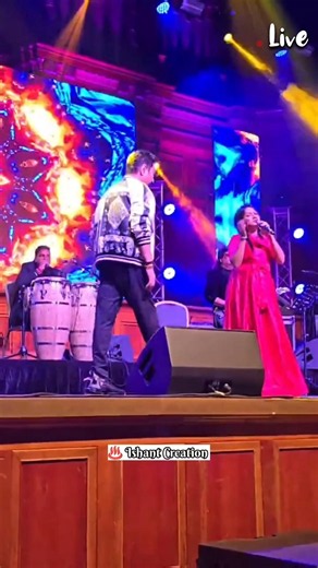 Kumar Sanu & Swarnali Bose LIVE❤️✨🫵#kumarsanu #swarnalibose #bollywoodsongs #shorts #milejoterenaina