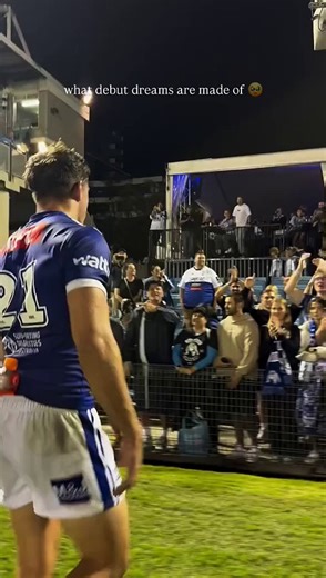 Family and friends mob Dogs debutant Todd