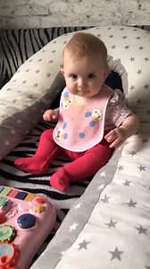 One little dancer 😘🌺💕Twin babies - a double scoop of cute! https://tinyurl.com/27uzaglp | Adorable and funny babies