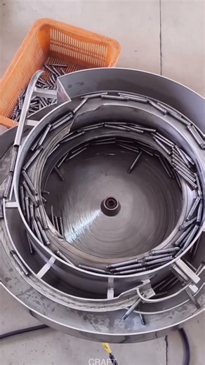 Metal screw manufacturing process