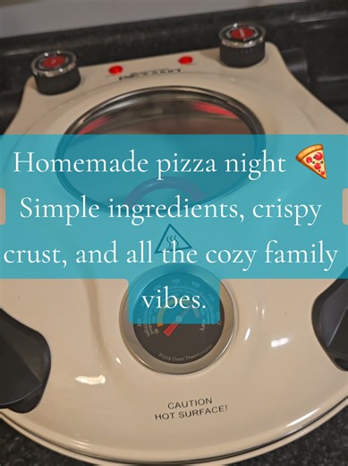Homemade pizza night 🍕 Simple ingredients, crispy crust, and all the cozy family vibes.Making homemade pizza from scratch with fresh ingredients and an easy dough recipe. This homemade pizza is baked to perfection with a crispy crust, melty cheese, and classic toppings—perfect for family dinner nights, weekend meals, or cozy evenings at home. Simple cooking, comfort food, and real-life moments in the kitchen. Keywords homemade pizza, easy homemade pizza, pizza from scratch, family dinner pizza,
