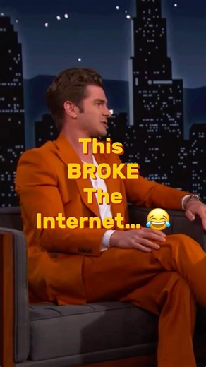 Andrew Garfield On The ICONIC Spider Man Photo! 😂🕷️ #andrewgarfield #spiderman