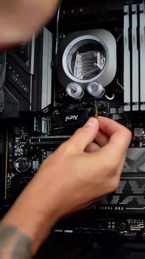 The Kingston FURY Renegade G5 SSD is a great choice when paired with our Kingston FURY Beast DDR5 RGB RAM. 👏 #KingstonFURY #RAM #SSD #Upgrade #PC #FYP #ForYou IG: quantum_labs_