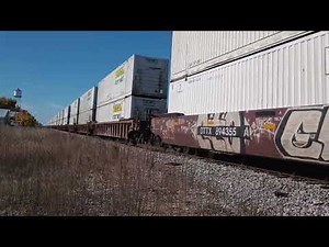 BNSF 3677 races through downtown Mazon, IL
