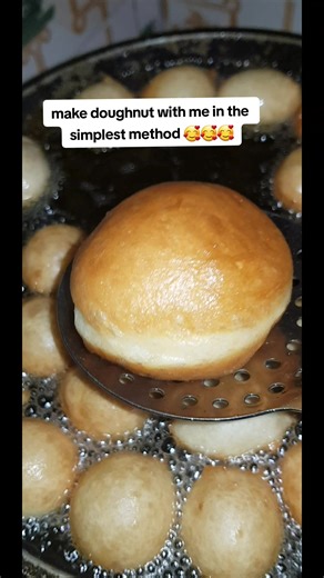 Easy Doughnut Recipe Tutorial: Make Doughnuts with Me!