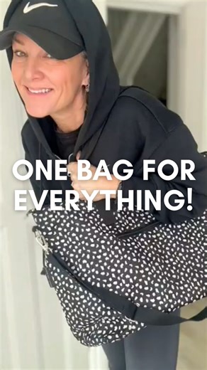 DonnaMayLondon on Instagram: "Looking for a bag that does it all? You won’t need another bag again! Our Weekender Bags are all you need... 💕 Perfect size for weekend trips, gym days, work travel or shopping! 💕 A detatchable pouch for daily essentials that need easy access 💕 Washable, and wipeable 💕 A big, sturdy size with two handle options for comfort Grab yours today!"