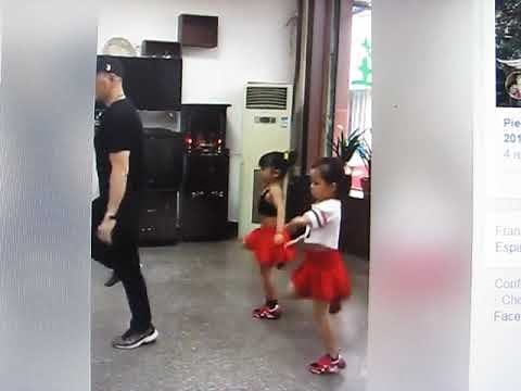 deux petites filles danse