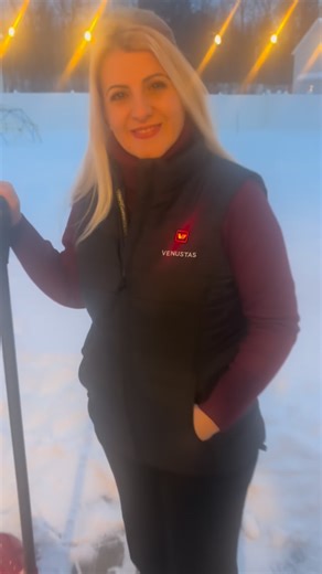 @helloladies_justrue on Instagram: "❄️🔥 Winter made warmer with @venustas.official This Venustas heated down vest keeps me cozy without feeling heavy. It heats up fast, feels so soft, and is perfect for cold winter days. I can move freely and stay warm the whole time such a winter must-have! 👉 Link is in my bio to get yours https://a.co/d/f8RFfvu #Venustas #VenustasHeatedVest #VenustasStyle #HeatedVest #HeatedClothing WinterMustHave StayWarm CozyVibes ColdWeatherEssentials WinterWear OutdoorSt