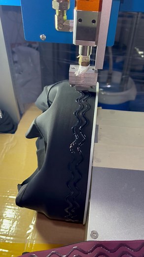 Silicone Underwear Dispensing Machine: How It Works