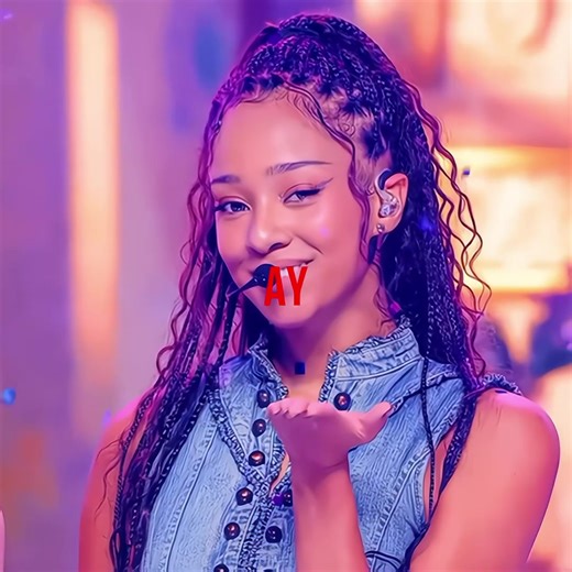 OTRA MAMI CHULA 💋💋💋 #katseye_manon #dominican #contenido #parati #viral