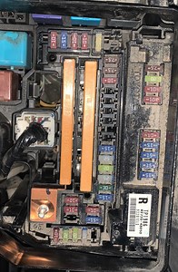 Fusible Link Block Assembly Part 82620-48100 &amp...