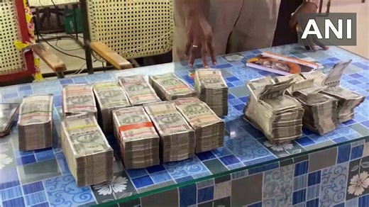 #WATCH | Tamil Nadu | The Flying Squad Team (FST) team recovered around Rs 65 lakh from the premises of Srivaikuntam Congress candidate Oorvasi S. Amirtharaj’s residence at Ganesh Nagar in Thoothukudi. Acting on a tip-off that a large amount of cash had been stockpiled in the house for distribution to voters, the election flying squad, led by officer Ponmari, conducted a surprise raid at the residence of the Congress candidate from the Srivaikuntam Assembly constituency of Thoothukudi district, 