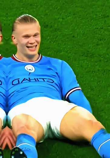 haaland corriendo | haaland running || erling haaland running style I really like this big boy more and more, he's just a goal scoring machine#haaland #worldcup #erlinghaaland #worldcup2026 #theundertaker
