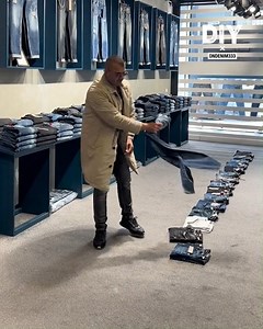 This guy knows how to fold jeans! 👖 | Do It Yourself