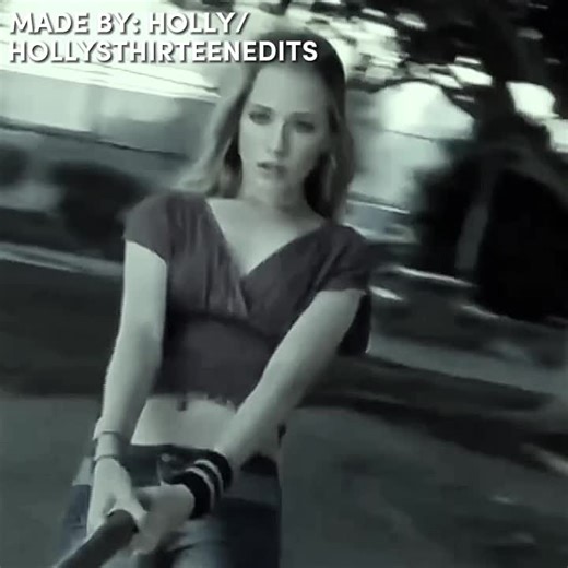 Why does no one talk about when evie and her kissed #hollysthirteenedits #thirteen #tracyfreeland #eviezamora #thirteen2003 #thirteenedit