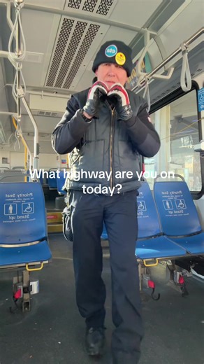 Navigating Chicago Highways: Daily Commute Insights