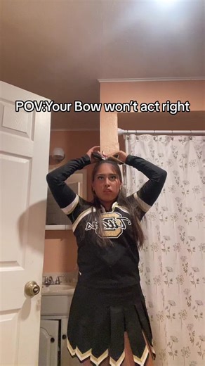 Why do they always end up being upside down or sideways or the tails flip up?! And then your arms are about to fall off from so many attemps😭🤦‍♀️ #fy #fypシ゚viral #followus #fypage #FY #Tiktok #FYP #cheer #cheerleader #CCHS #Titans #cry #cheertrend #bow #help #stress #whatswrongnow #problems #whatisit #foryou #cheerproblems #why
